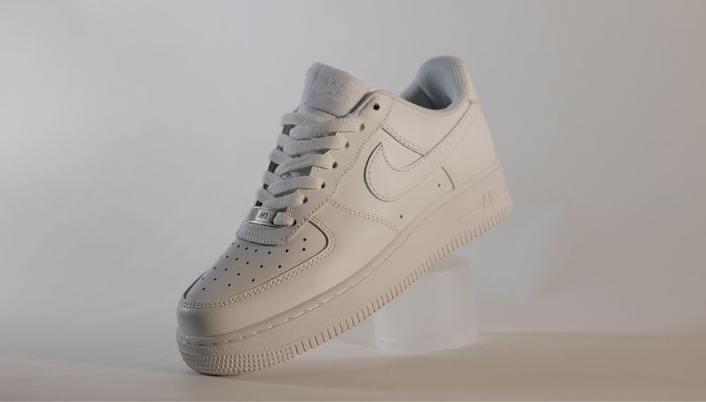 Nike Air Force 1 White