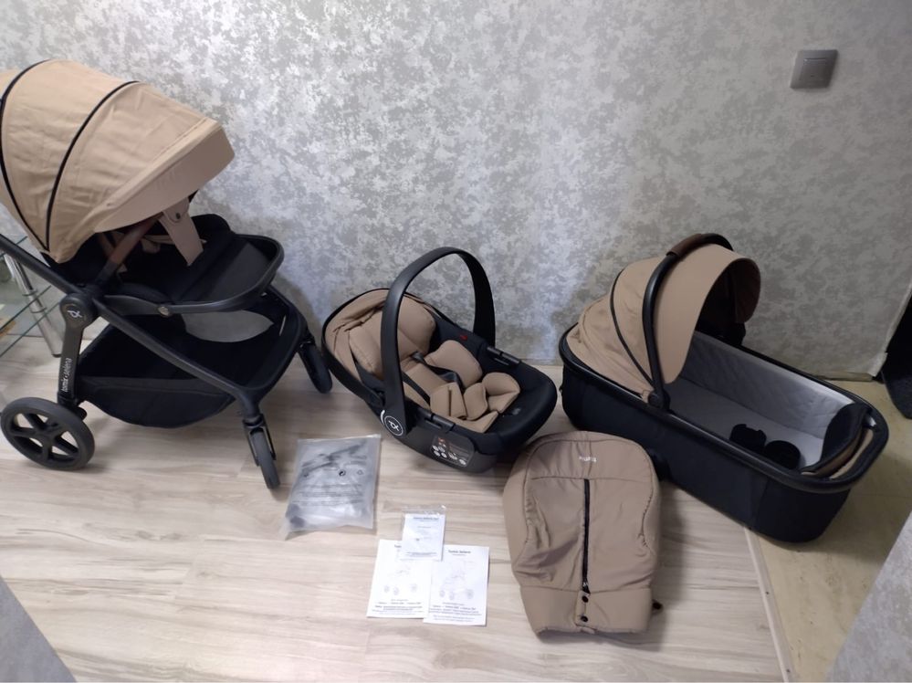 Продам коляску 3 в 1 Tomix Selena