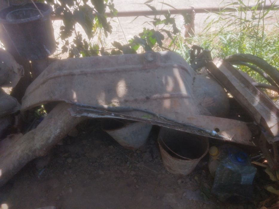 Zil 131krelo chap - o'ng sotiladi narxi kelishilgan holda