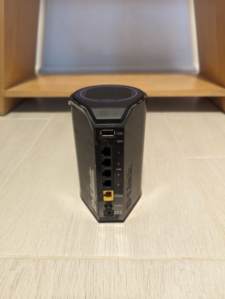 Vând Router D-Link Wireless-N