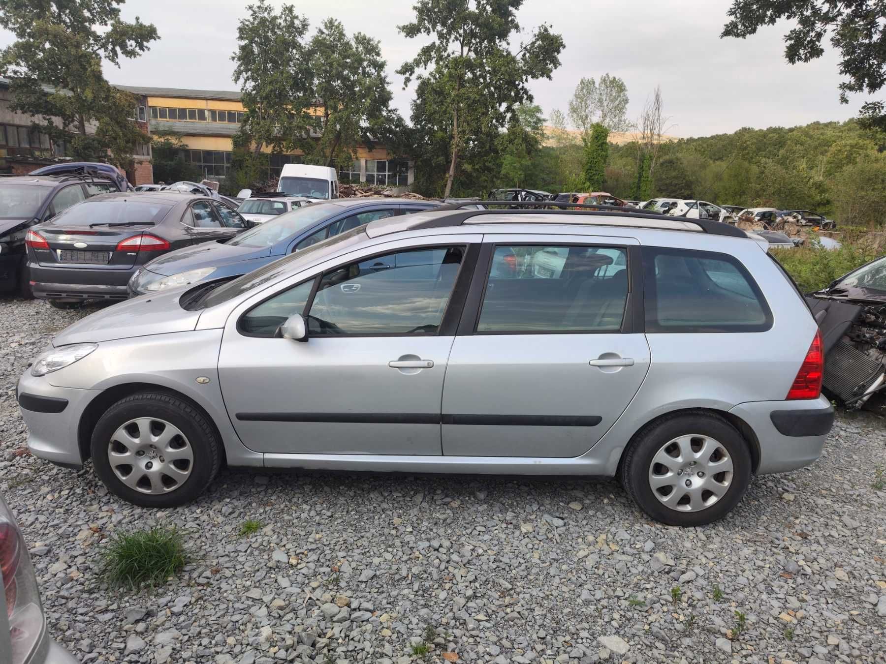 Peugeot 307 Много броики на части пежо 307