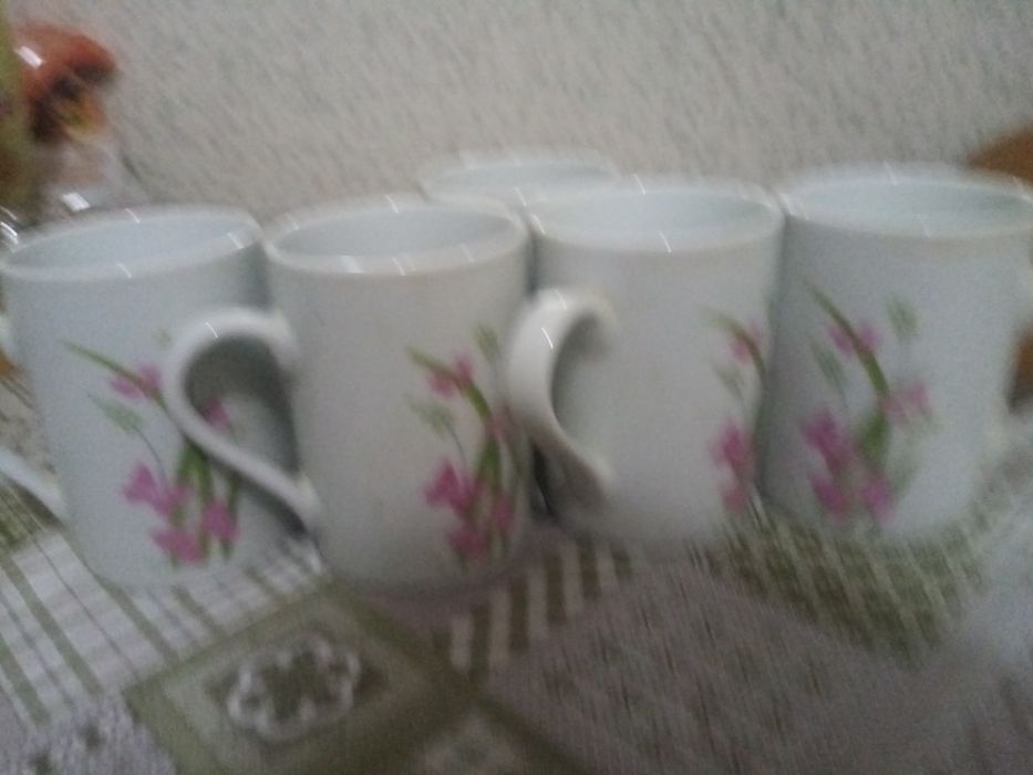 Отдам кружки бесплатно.