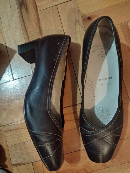 Немски кафеви обувки от естествена кожа