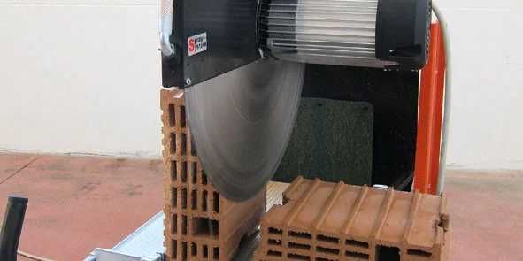 Masina de taiat caramida/altele. 55cm 4.0 kW EXPERT 700 -Battipav-9700