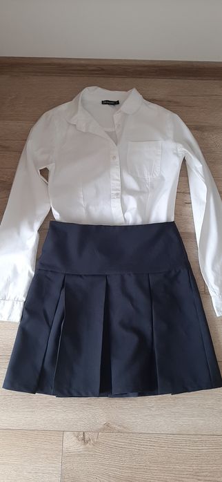 Pantaloni de scoala 10-12 ani bleomarin