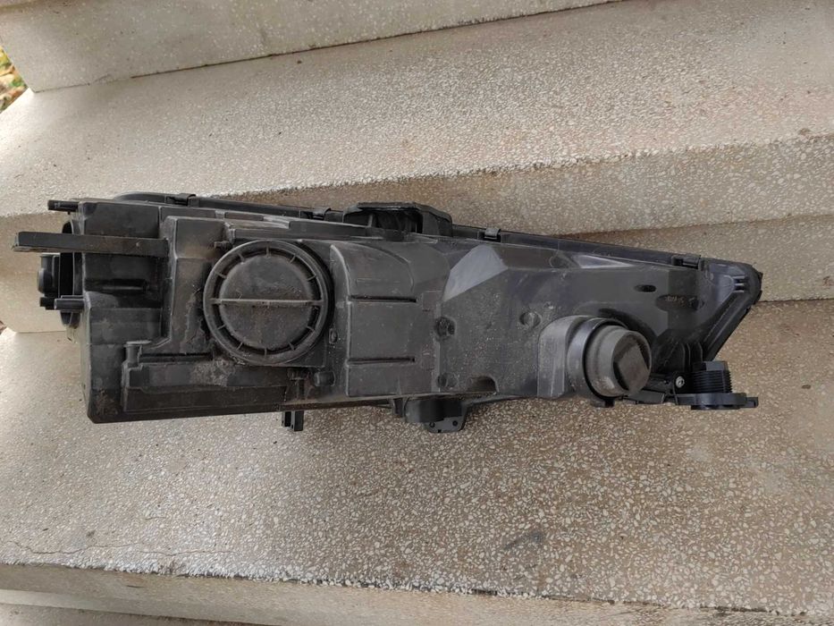 Фар Audi A4 B9 LED Bi-Xenon ляв / Фар Ауди А4 Б9 ксенон Оригинален