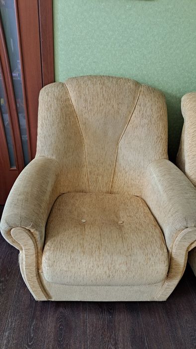 Продам диван б/у