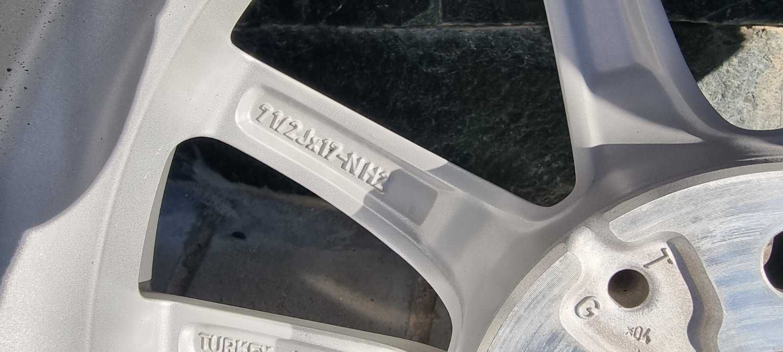 Гуми с джанти за BMW