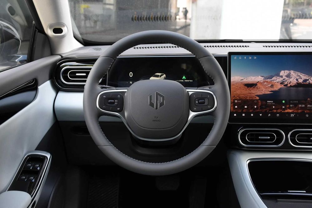 Leapmotor C01 2025 | Rasmiy kafolat