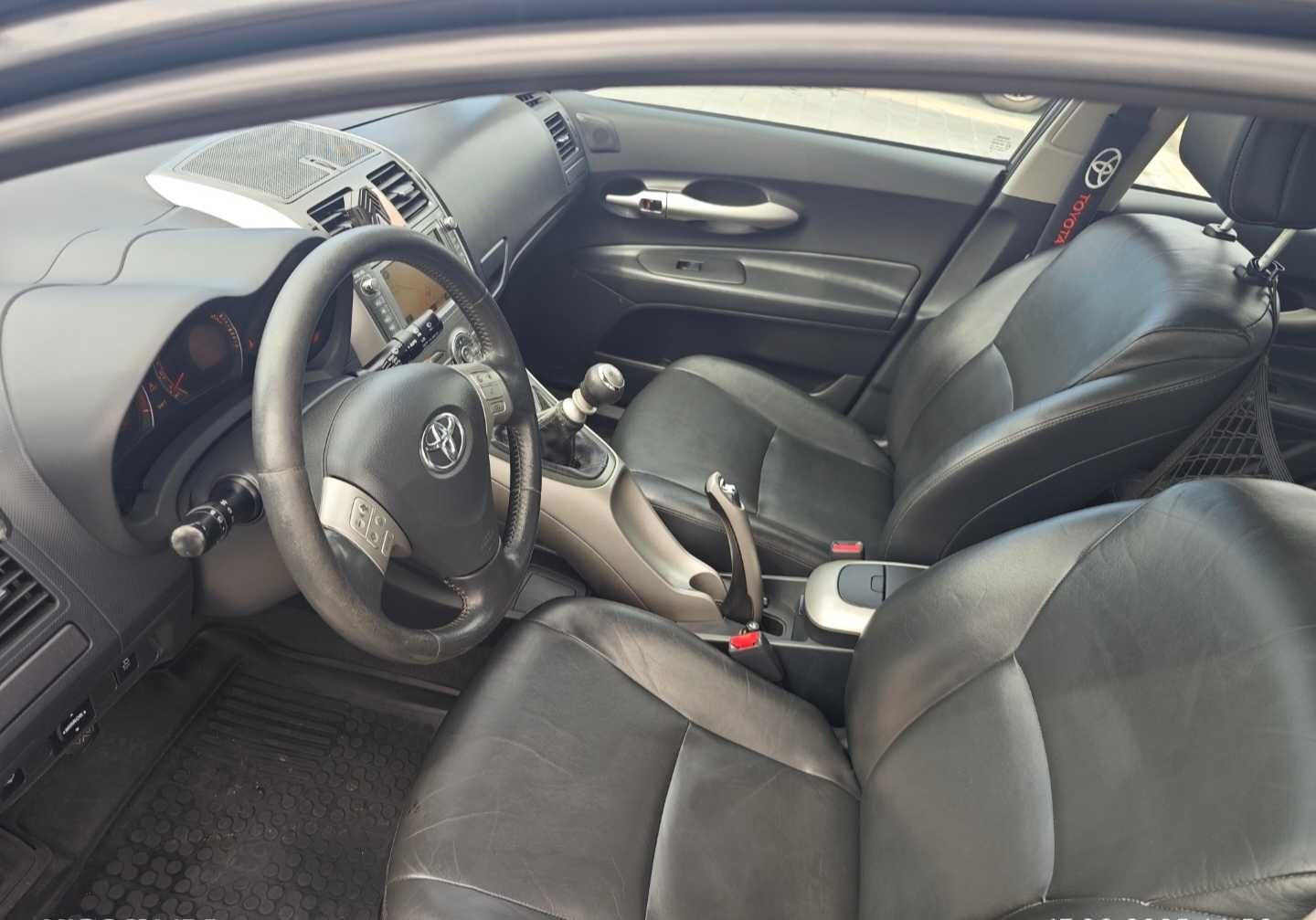 Toyota Auris 2.2 D-CAT 177hp