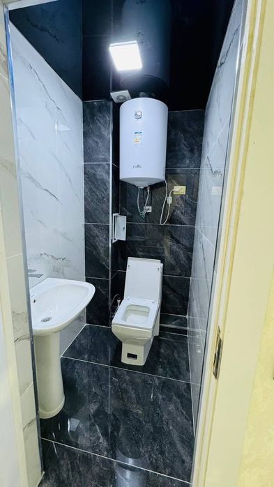 2 xonali kvartira sotiladi