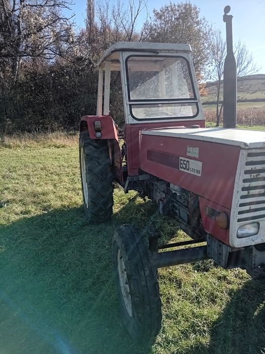 Vând sau schimb tractor stayer 650  cu balotiera welger rp 12u 0