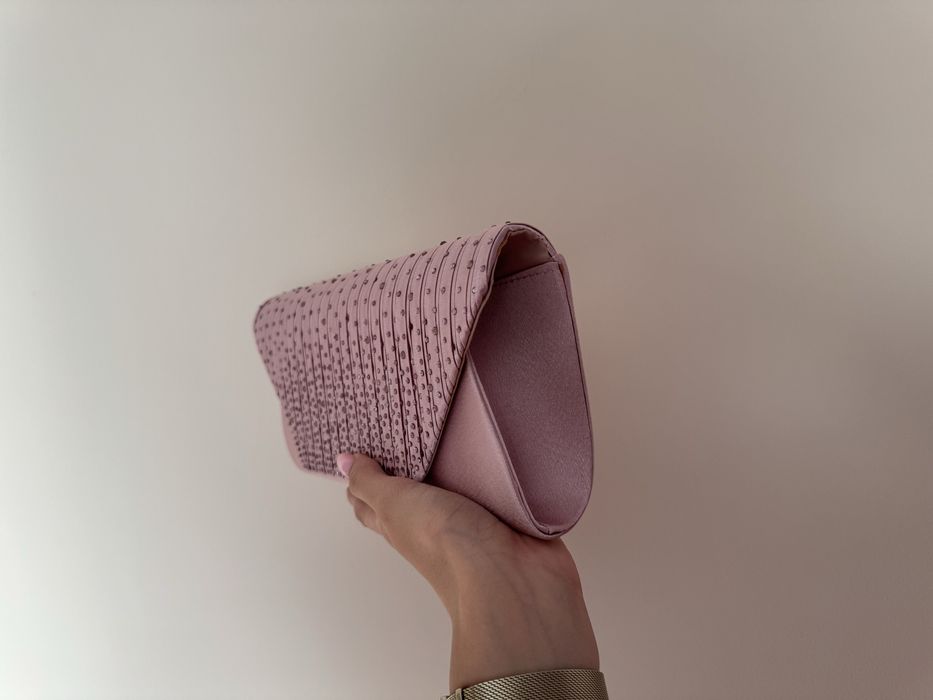 Нова розова клъч чанта, с камъни, подходяща за повод