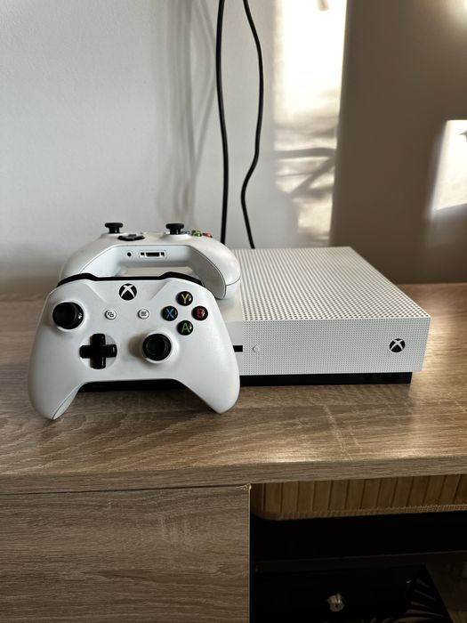 Vand xbox one S 1TB
