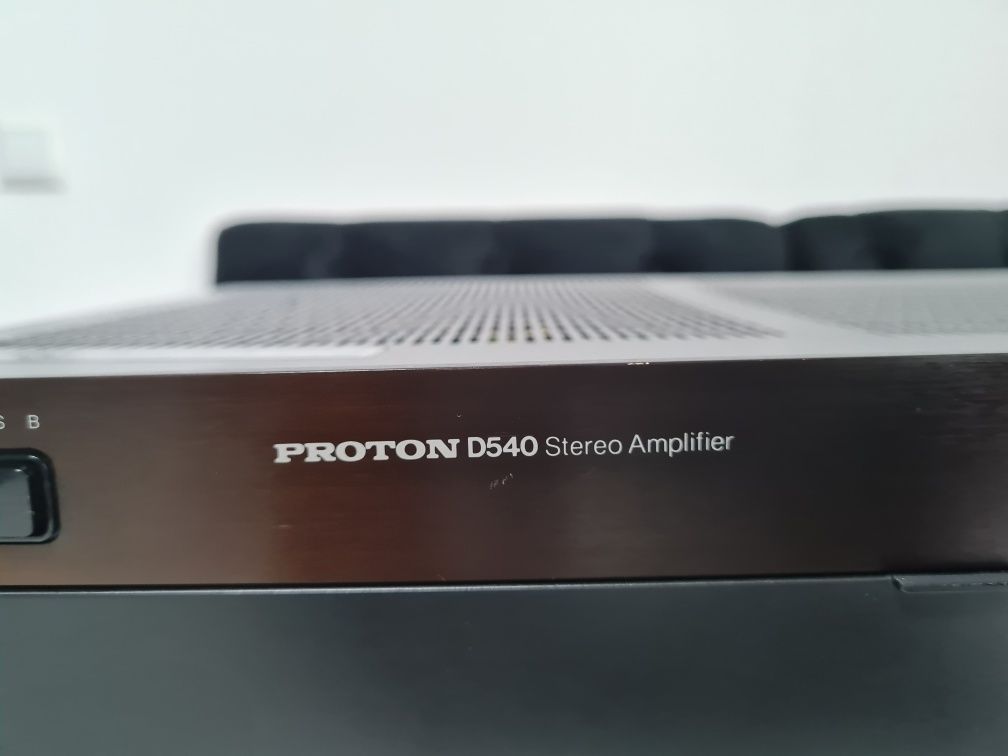 Amplificator Proton D540