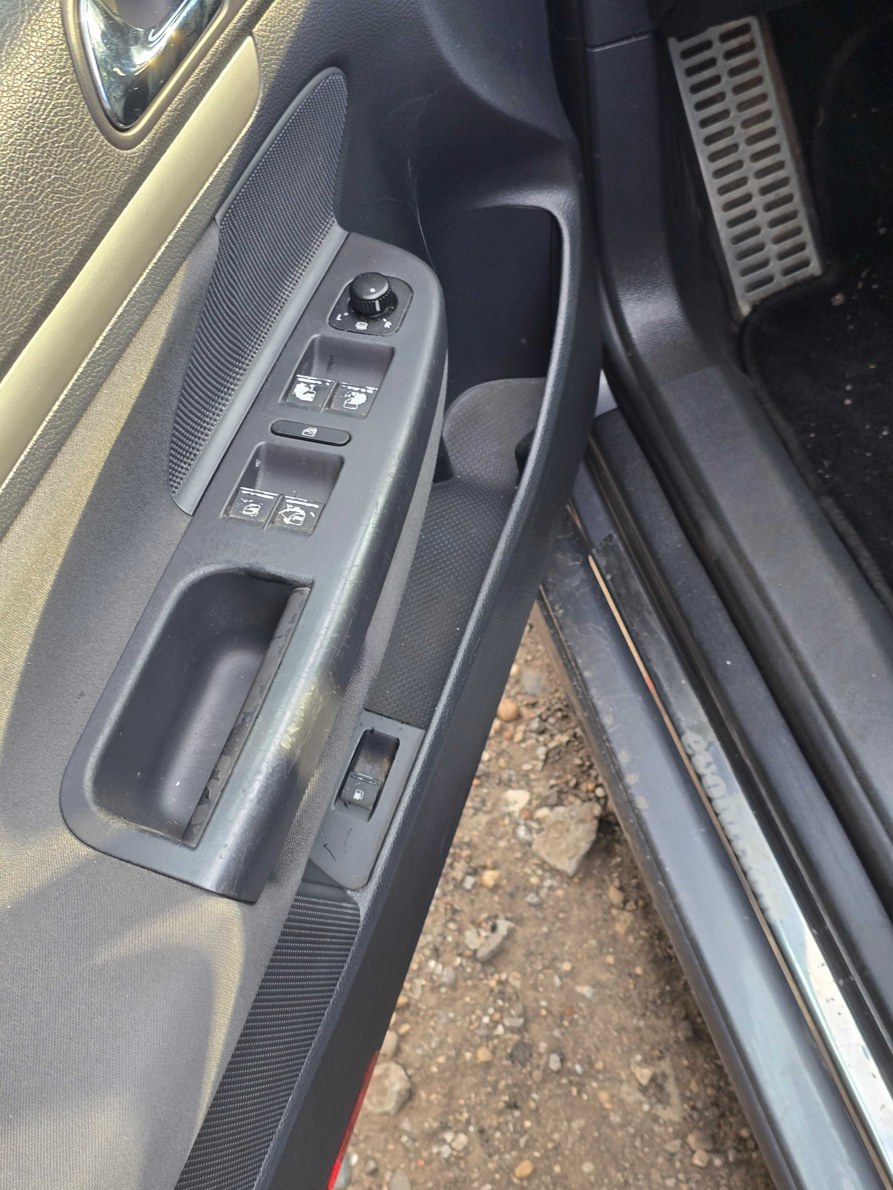 Auto продавам коли
