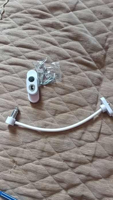 Продам ограничитель на окно