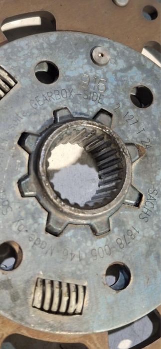 Комплект съединител феродо и притискател за 2.0 TDI 140кс