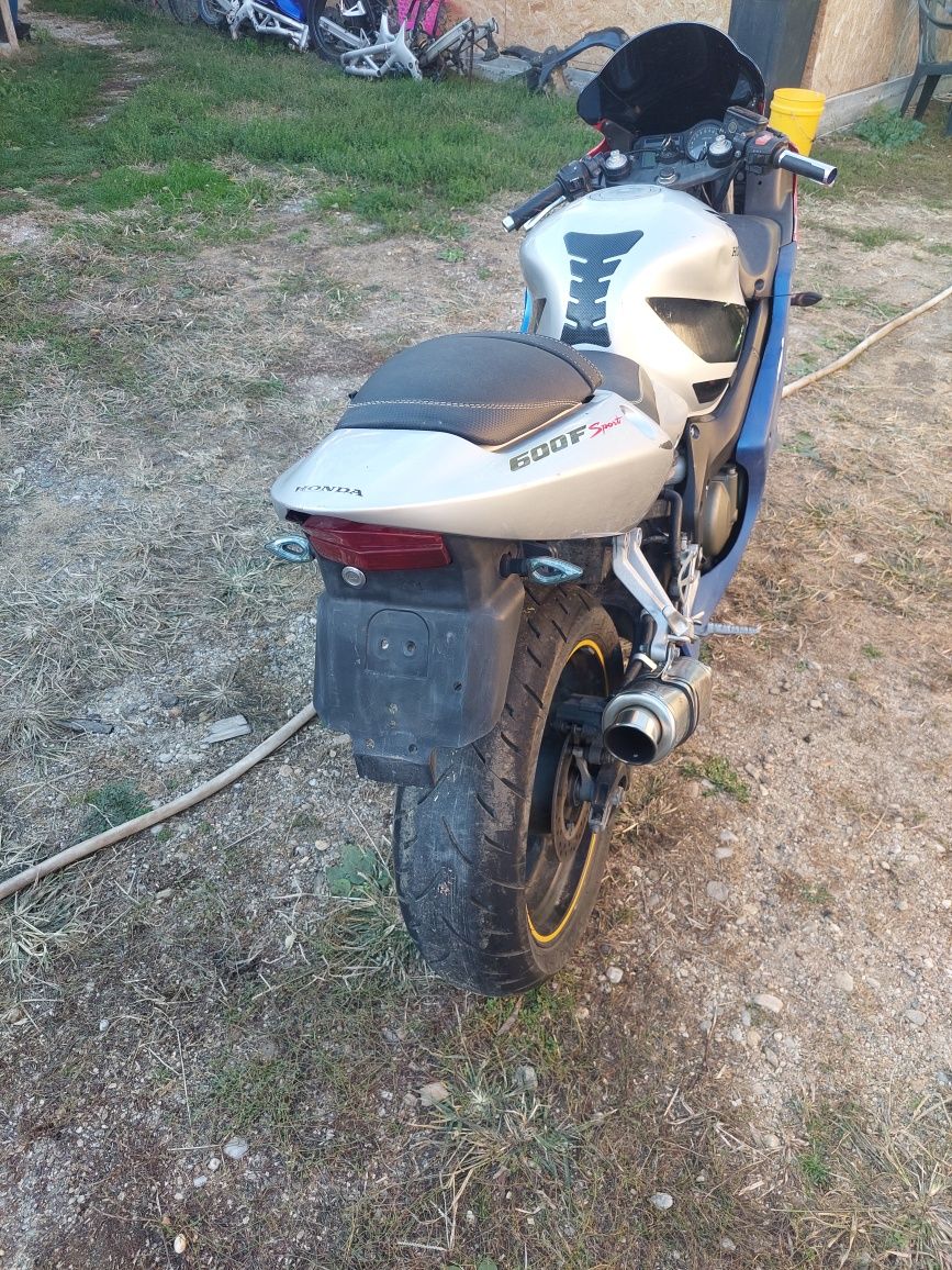 Vand Piese Honda CBR 600 F4i    2003