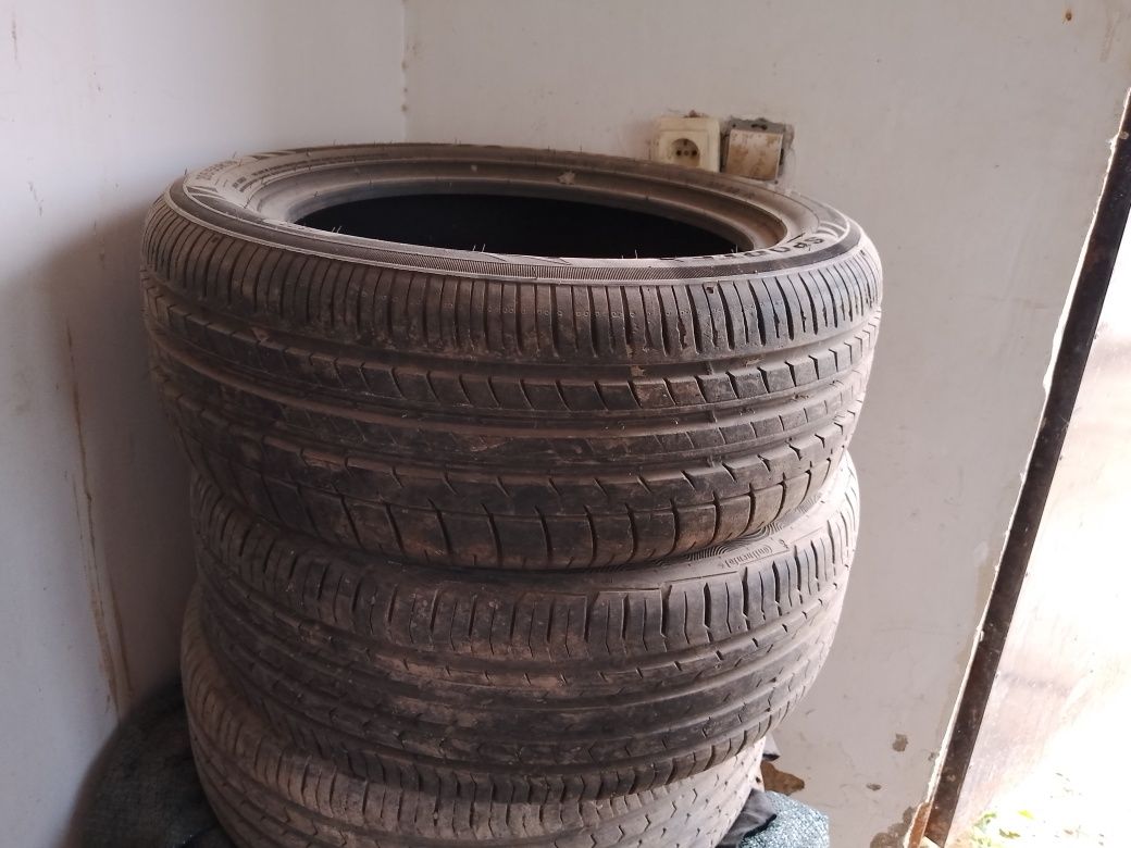 Покришка R16 буу