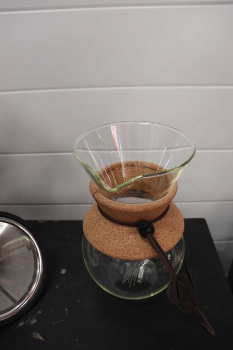 Кафемашина Bodum 34oz PourOver,високотемпературно боросиликатно стъкло