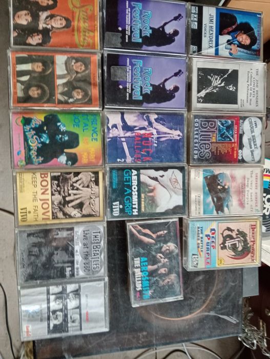 Lot casete audio rock
