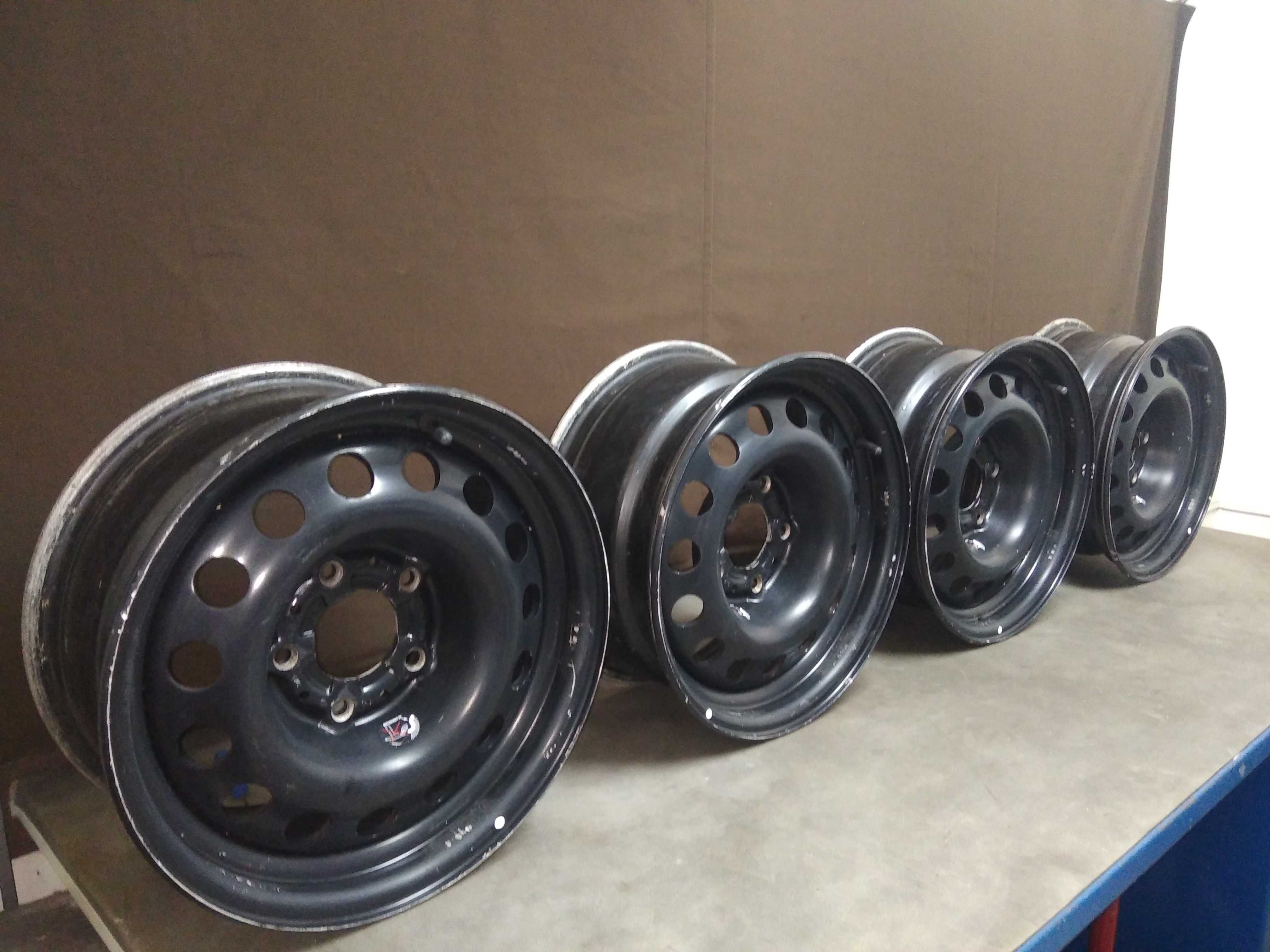 Алуминиеви оригинални джанти BMW БМВ 6.5 / 7 x 15 - ET 18 / 20