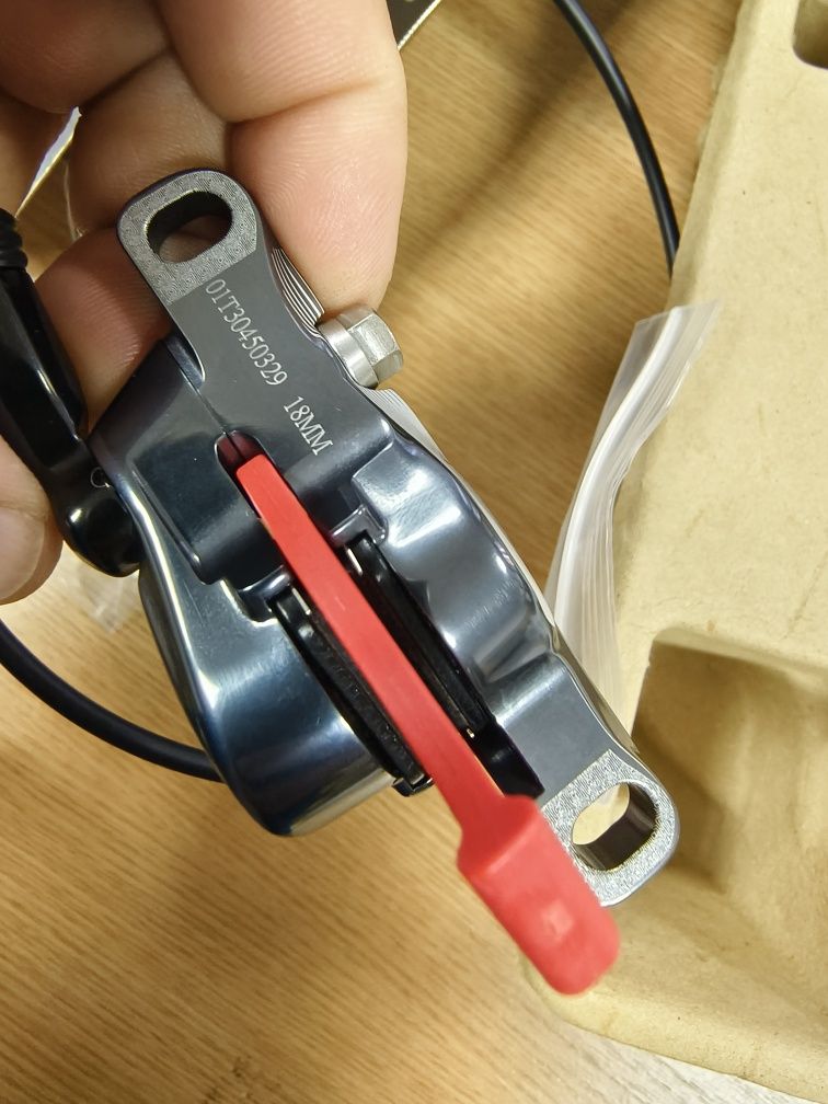 SRAM Force 11 DoubleTap 11 скорости МОТО - Дясна предна