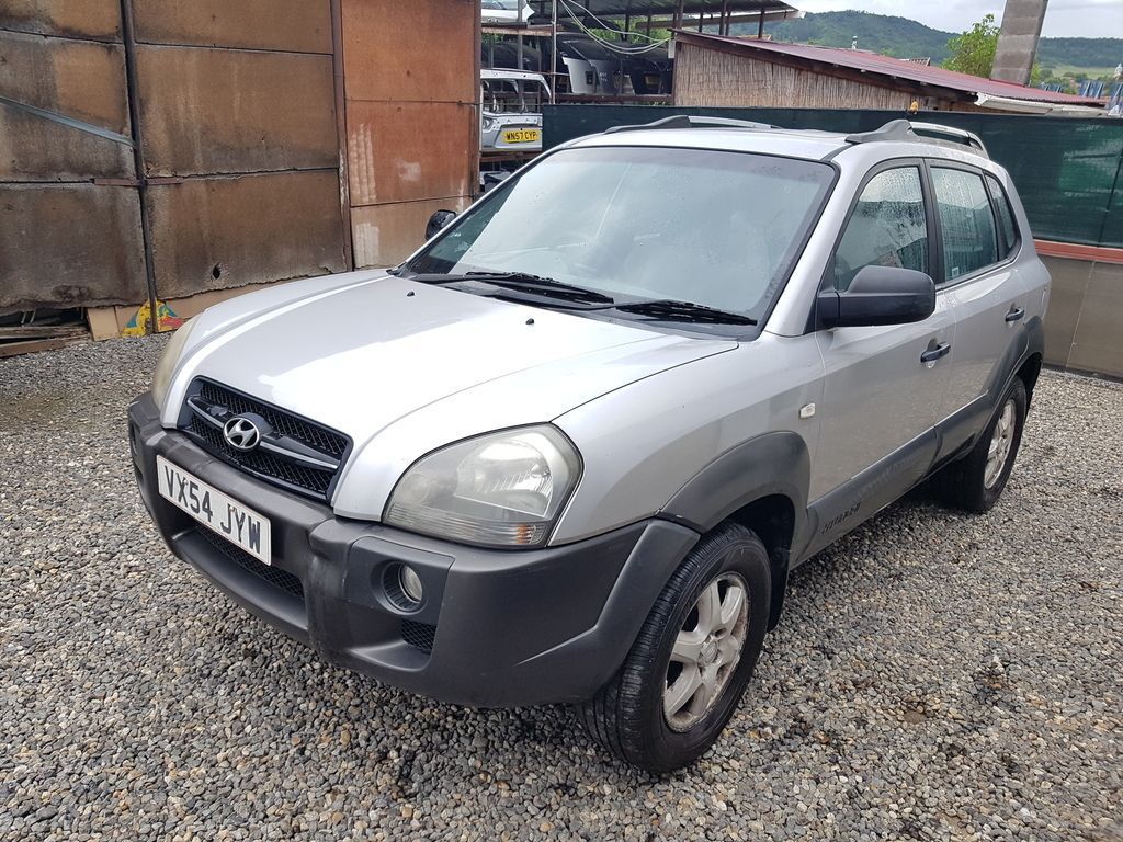 Dezmembrari dezmembrez  Hyundai Tucson 2.0 BENZINA 2.0 Diesel, 2.0 D