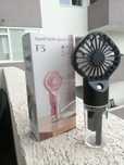 Mini ventilator portabil cu acumulator și rezervor de apa