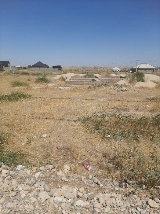 Жер сатылады фундамент құйылған пад бизниске жолдың жағасы