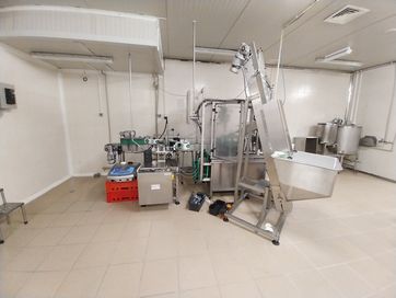 Оборудване/машини за производство на мляко и млечни продукти