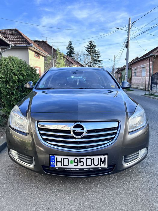 Opel Insignia Sport Tourer 2012, Motorina, EURO 5