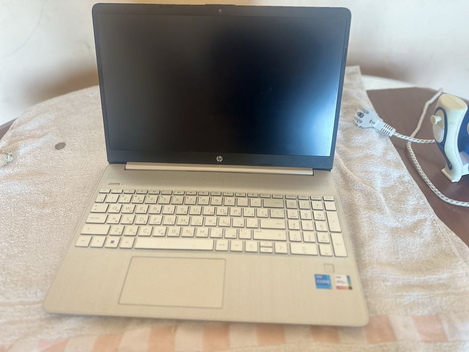 Мощный ноутбук core i5-12 поколение SSD