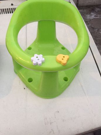 Детское кресло для ванны.