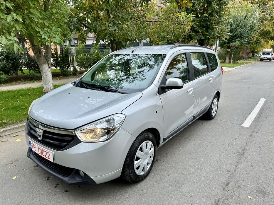 Dacia lodgy 2013