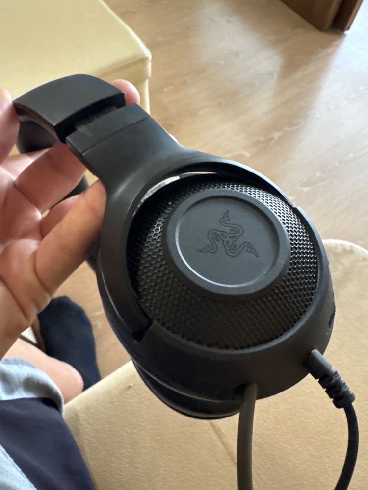 Геймърски слушалки Razer  kraken rz04 не sony philips jbl bang olufsen