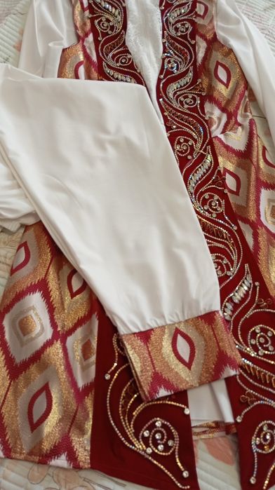 Келин сарполик кийим