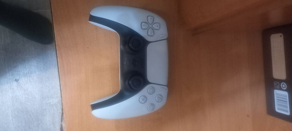 Джойстик продам пс 5