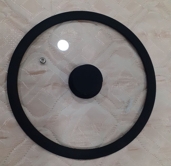 новая крышка 24 см