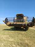Vând combina New Holland TX32