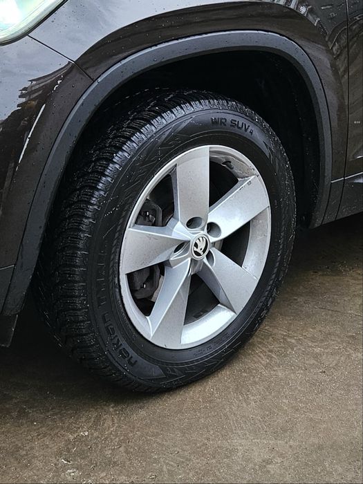 Джанти Skoda 17 5x112 с зимни гуми - 4 броя