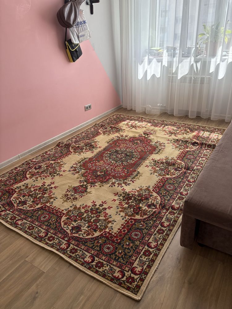 Продам ковер, размер 2*3