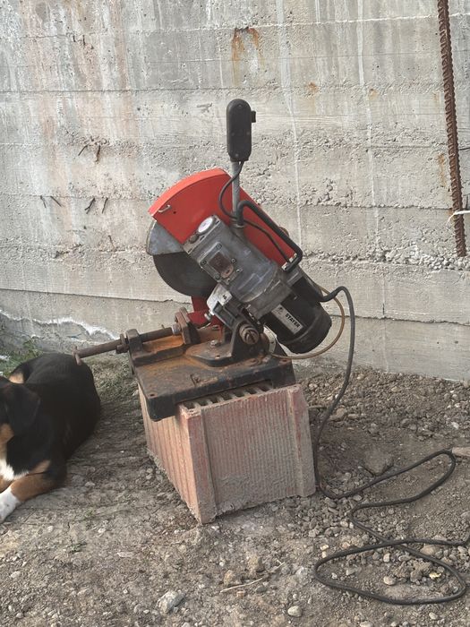 Vand polizor unghiular