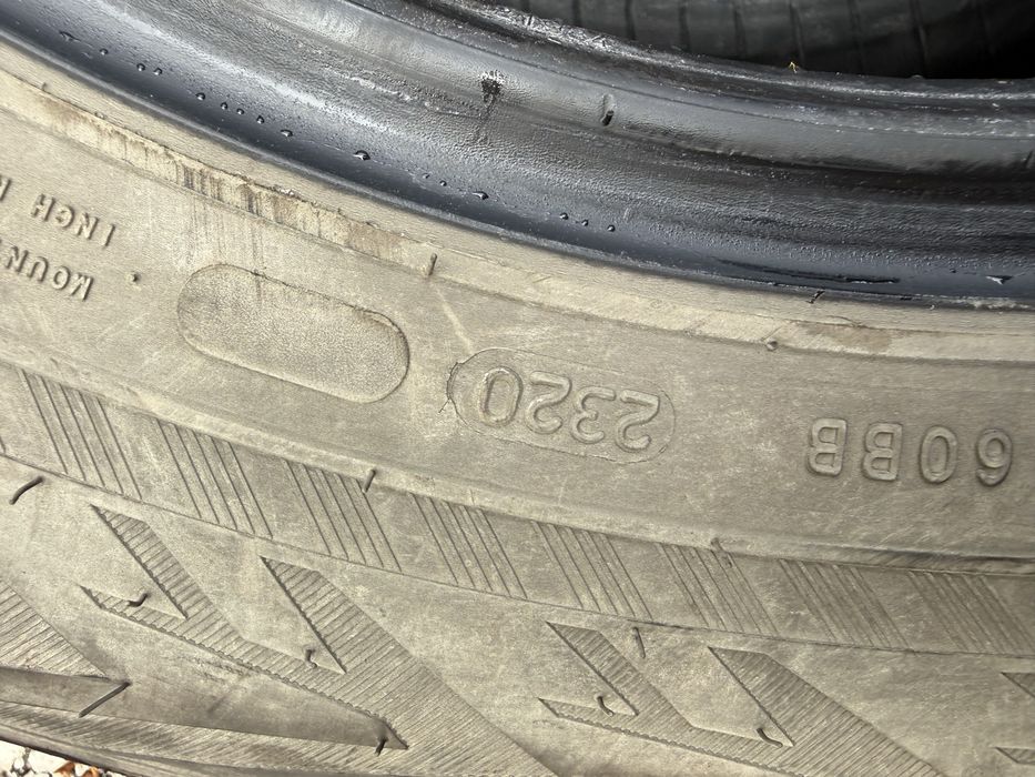 Anvelope Iarna Nokian - 215 65 R16