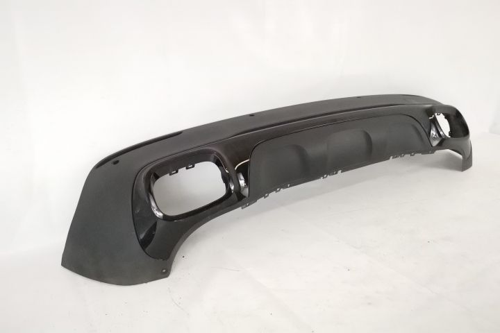 Fusta Spoiler Bara Spate Original In Stare Buna Mercedes-Benz  GLB-Cla