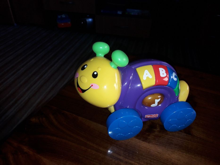 Melc vorbaret Fisher Price (lb. romana)