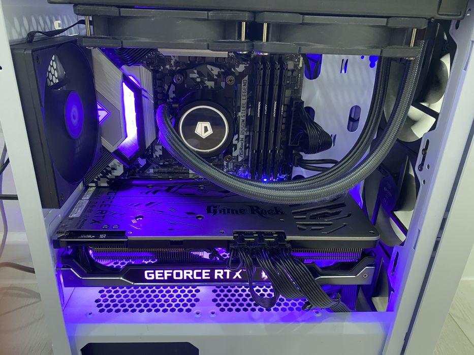 Компьютер игровой очень сильный