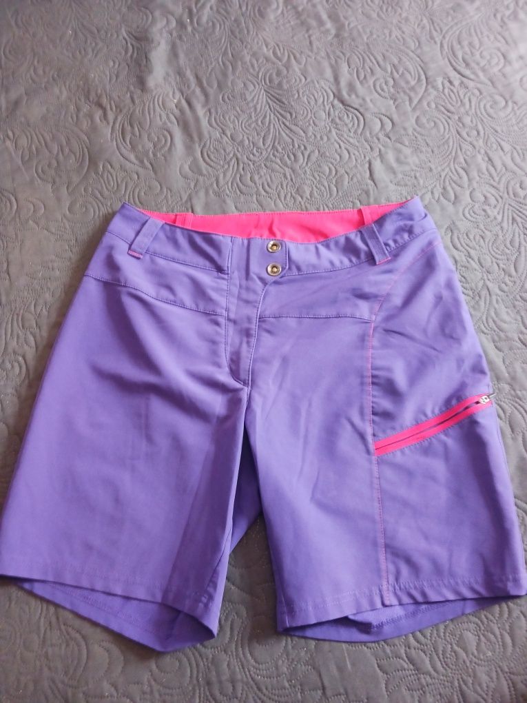 Pantaloni scurți soft shell, damă, mărimea 36-38