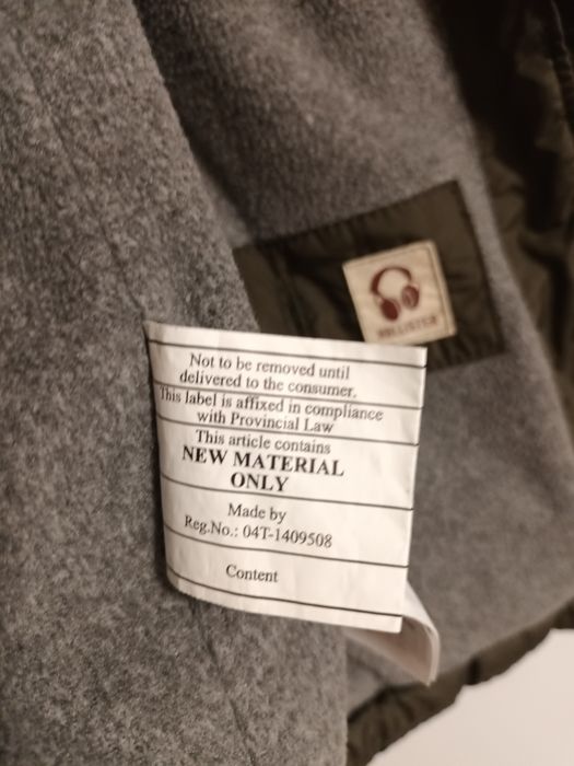 Vând Geaca Holister